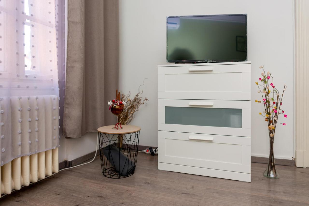 Appartamento Wanderer 3 Debrecen Esterno foto
